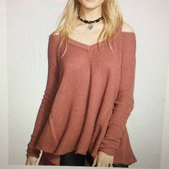 Free People cold shoulder sweater - Picture 10 of 10